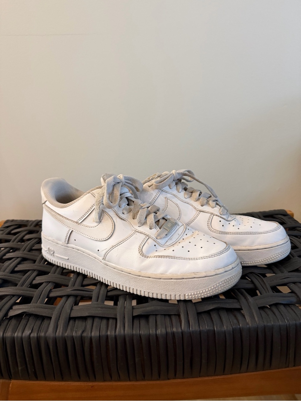 Nike Air Force 1 Low White Leather Sneakers Classic AF1